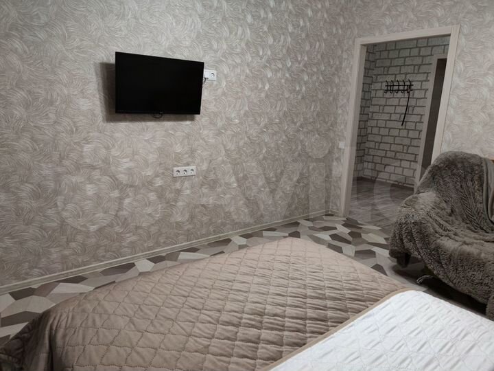 1-к. квартира, 40 м², 2/16 эт.