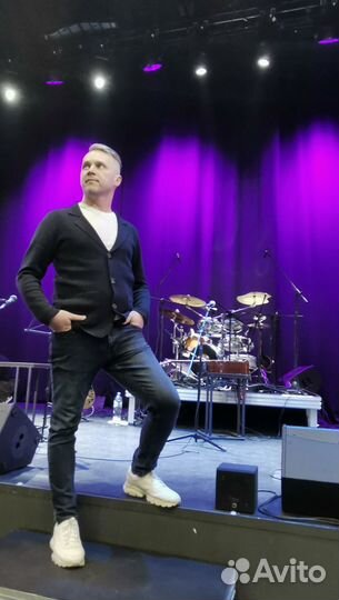 С уважением, ваш ведущий Сергей Митта)