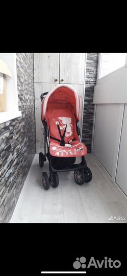 Прогулочная коляска