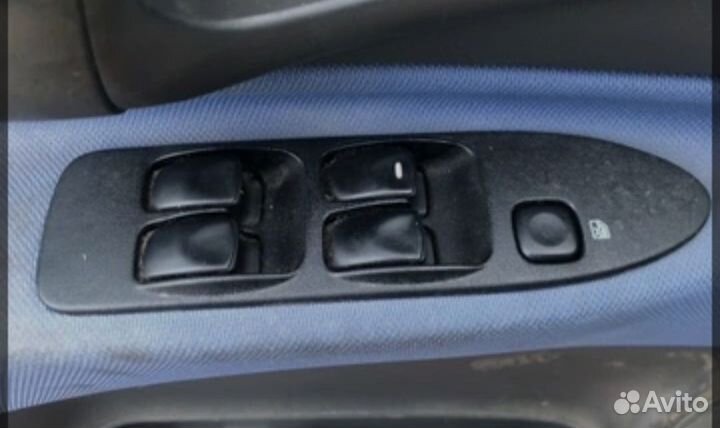 Блок стеклоподъемников Mitsubishi carisma SpaceSta