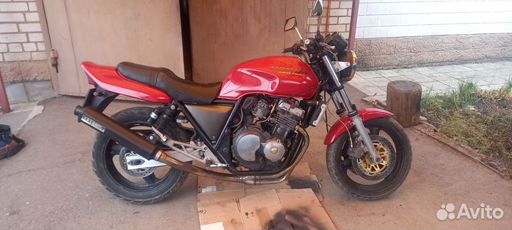 Honda cb 400 sf