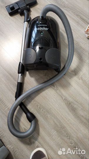 Пылесос samsung в рабочем состоянии