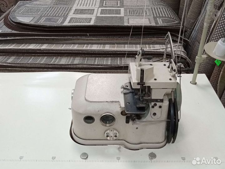 Оверлок для ковров/паласов