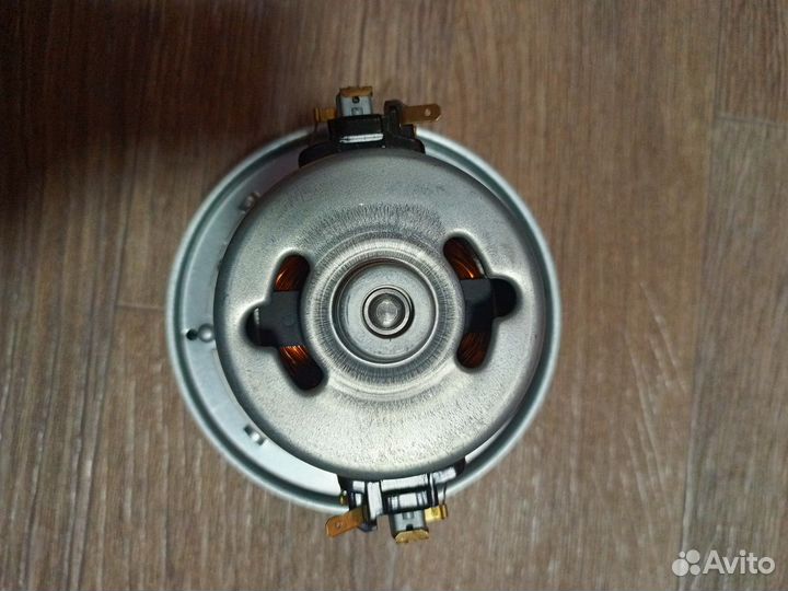 Двигатель для пылесоса