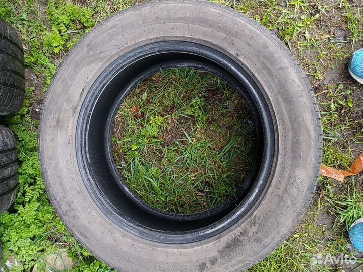 Bridgestone Dueler H/P Sport 235/55 R17 99V