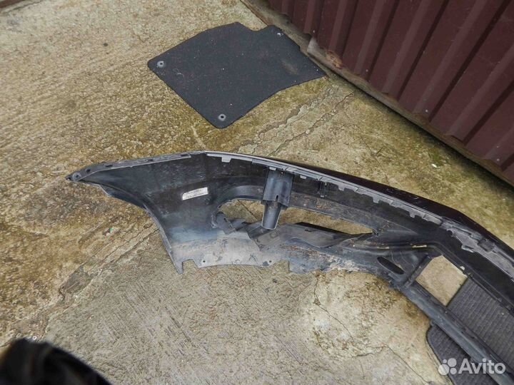 Бампер передний Volkswagen Passat B7 (2010-2015)