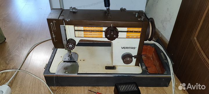 Швейная машина Veritas