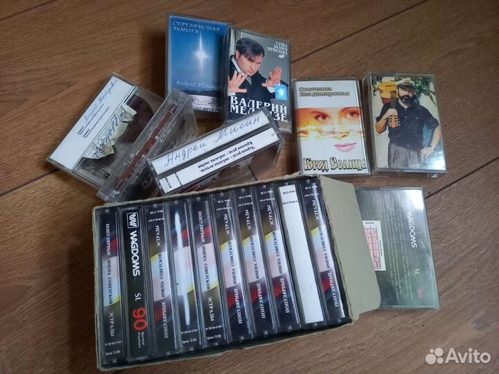 Кинопленка и аудио касеты