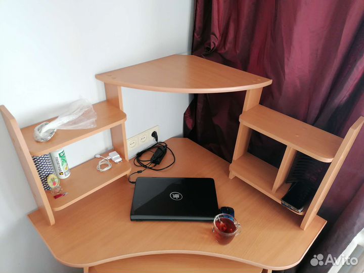 Компьютерный стол
