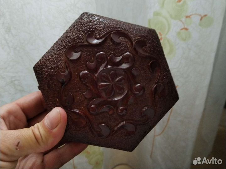 Шкатулка старинная