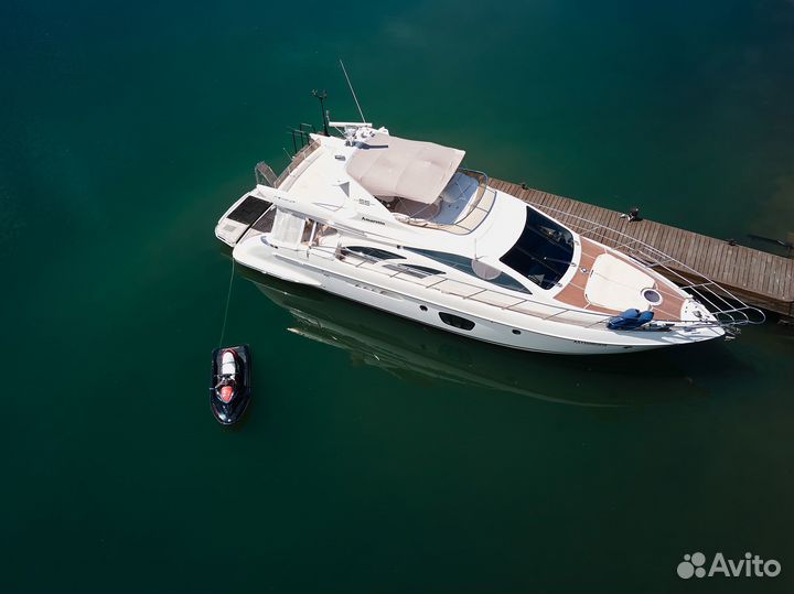Фрахт яхты Azimut-55