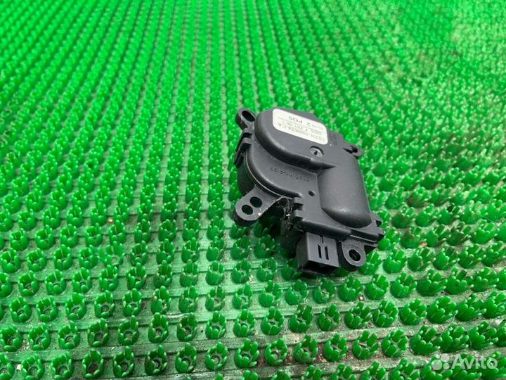 Сервопривод заслонки отопителя Ford Mondeo 3 meba