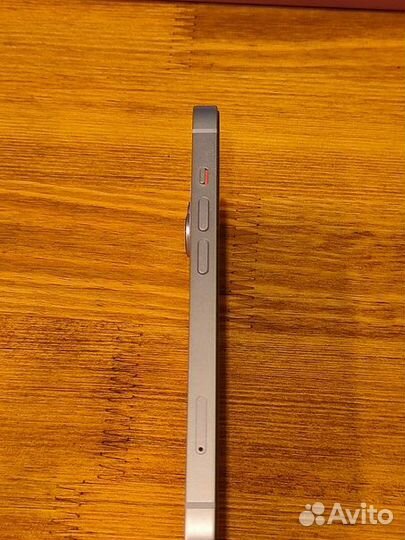 iPhone 14, 256 ГБ