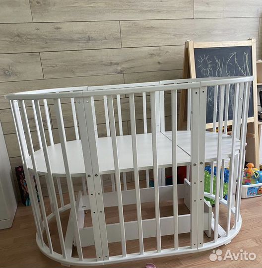 Детская кроватка трансформер с маятником круглая