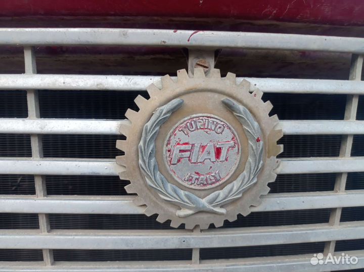 Оригинальную решётку ваз 2102