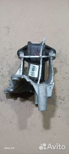 Подушка двс Honda Accord CU2 (Заднее)