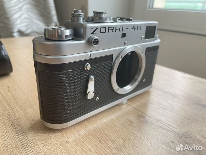 Плёночный фотоаппарат Zorki