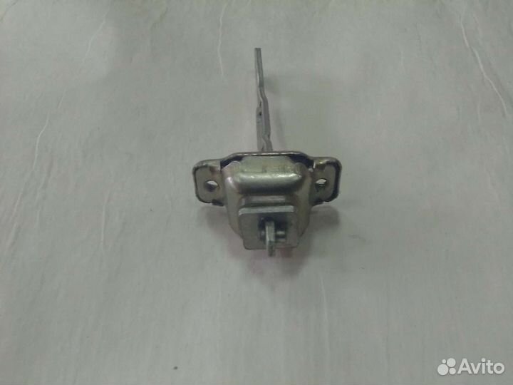 Ограничитель двери задка УАЗ Патриот