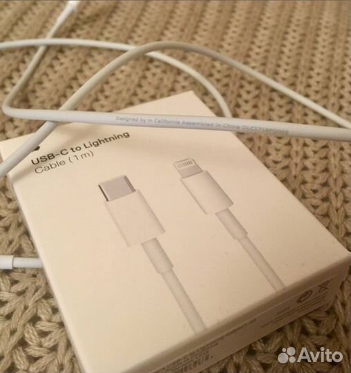 Оригинальный кабель на айфон lightning type-c usb