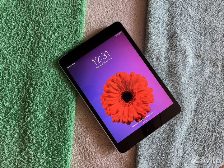iPad mini 3 с сим картой / аккум 92