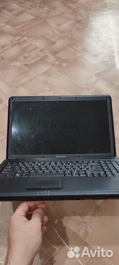 Lenovo g555