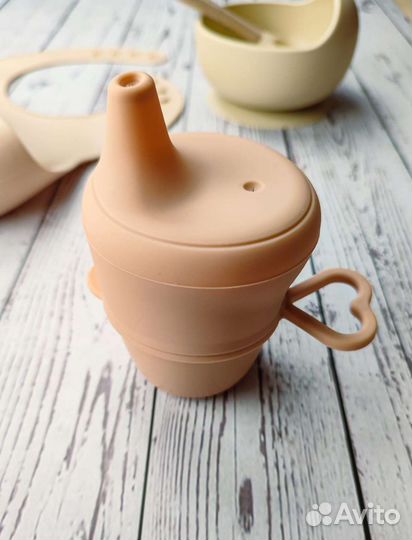 Набор силиконовой посуды с чашкой непроливайкой