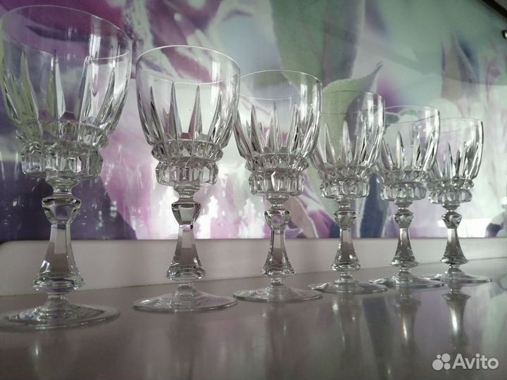 Хрустальные фужеры и рюмки