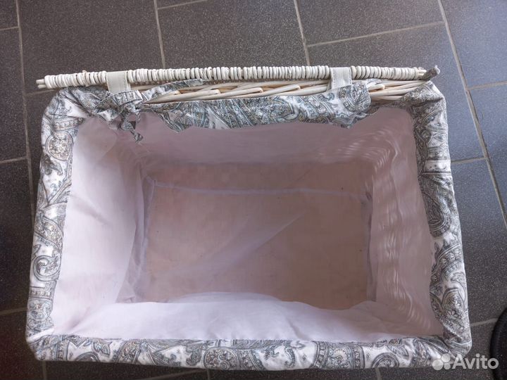 Сундук плетеный