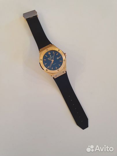 Часы мужские hublot