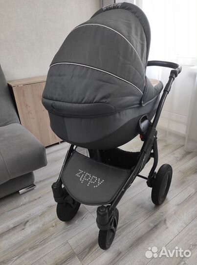 Детская коляска Tutis Zippy Sport 2в1