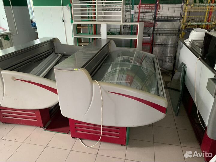 Холодильная витрина бу