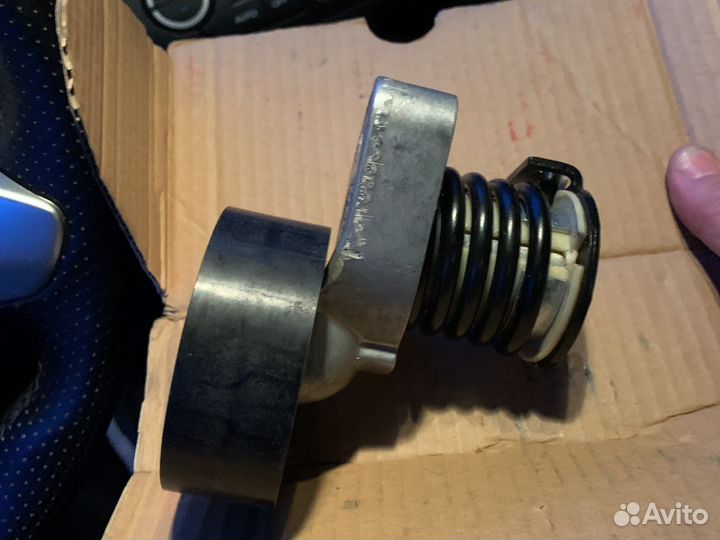 Натяжитель приводного ремня мерседес T38346 gates