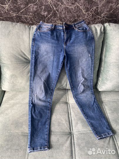 Джинсы