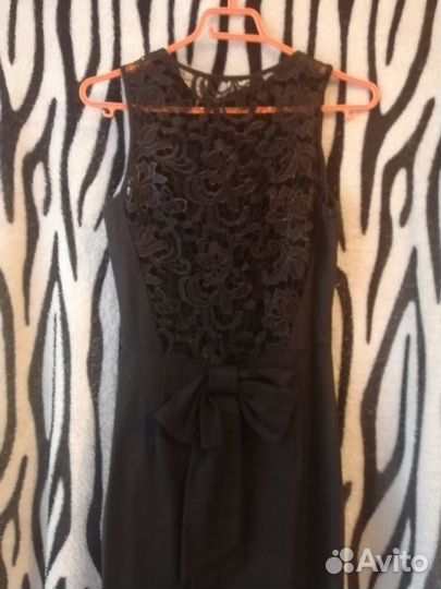 Платье черное