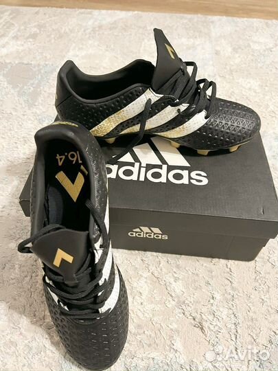 Бутсы adidas бу 39