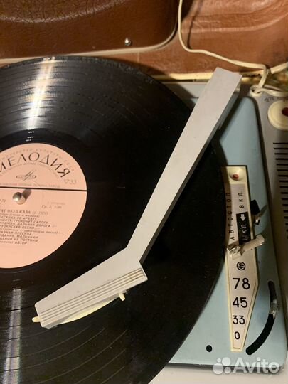 Проигрыватель винила