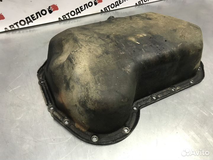 Поддон двигателя Volkswagen Passat B3 1991 г.в