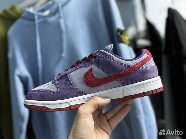 Кроссовки Nike Dunk Plum