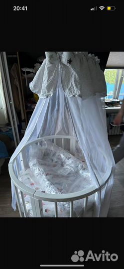 Балдахин в кроватку с держателем и мобиль