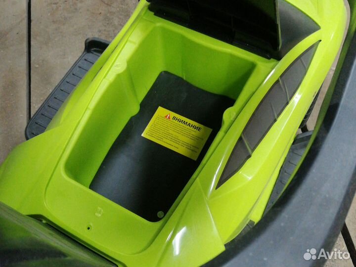 Машинка-каталка