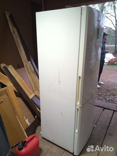 Холодильник бу