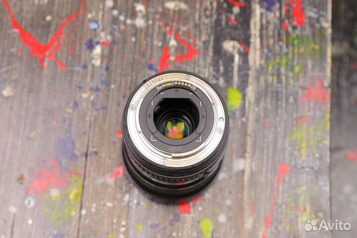 Canon EF 17-40mm f/4L USM s/n137