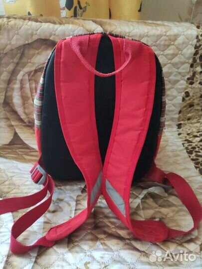 Рюкзак школьный