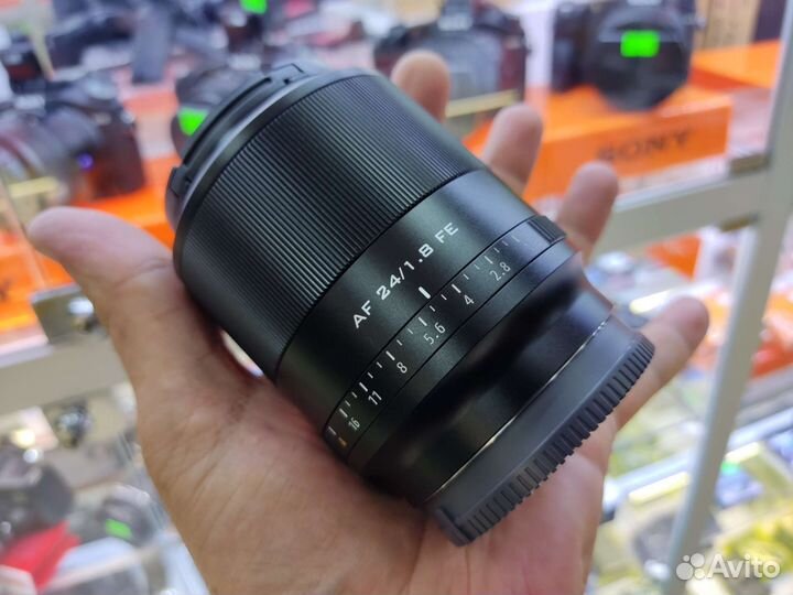 Viltrox AF 24mm f/1.8 FE Sony E-mount витринный