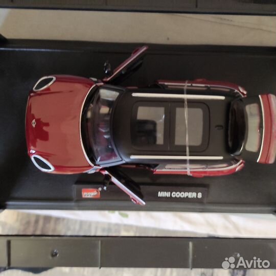 Коллекционная модель mini Cooper