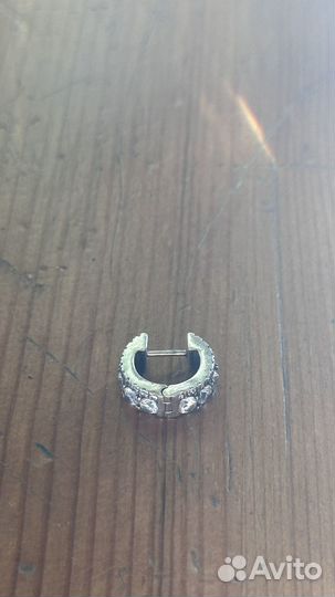 Серебряная серьга 