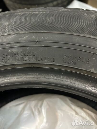 Dunlop SP Sport LM704 215/60 R16