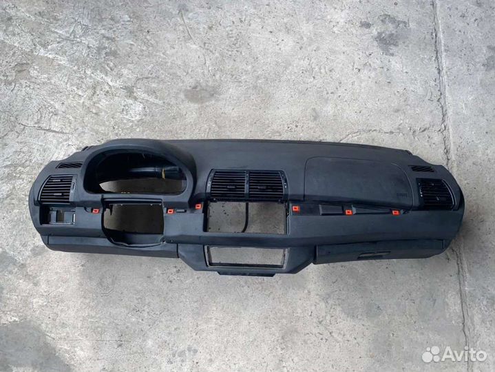 Панель передняя салона (торпедо) BMW X5 E53 824428