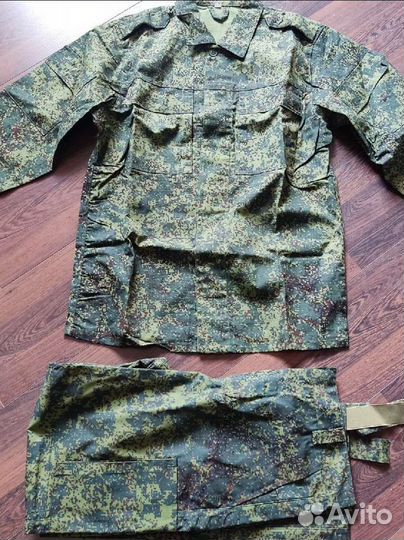 Костюм летний зеленая цифра не уставной