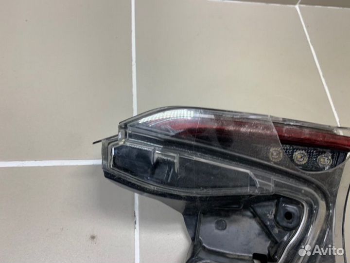 Фонарь задний правый Toyota C-Hr 2016